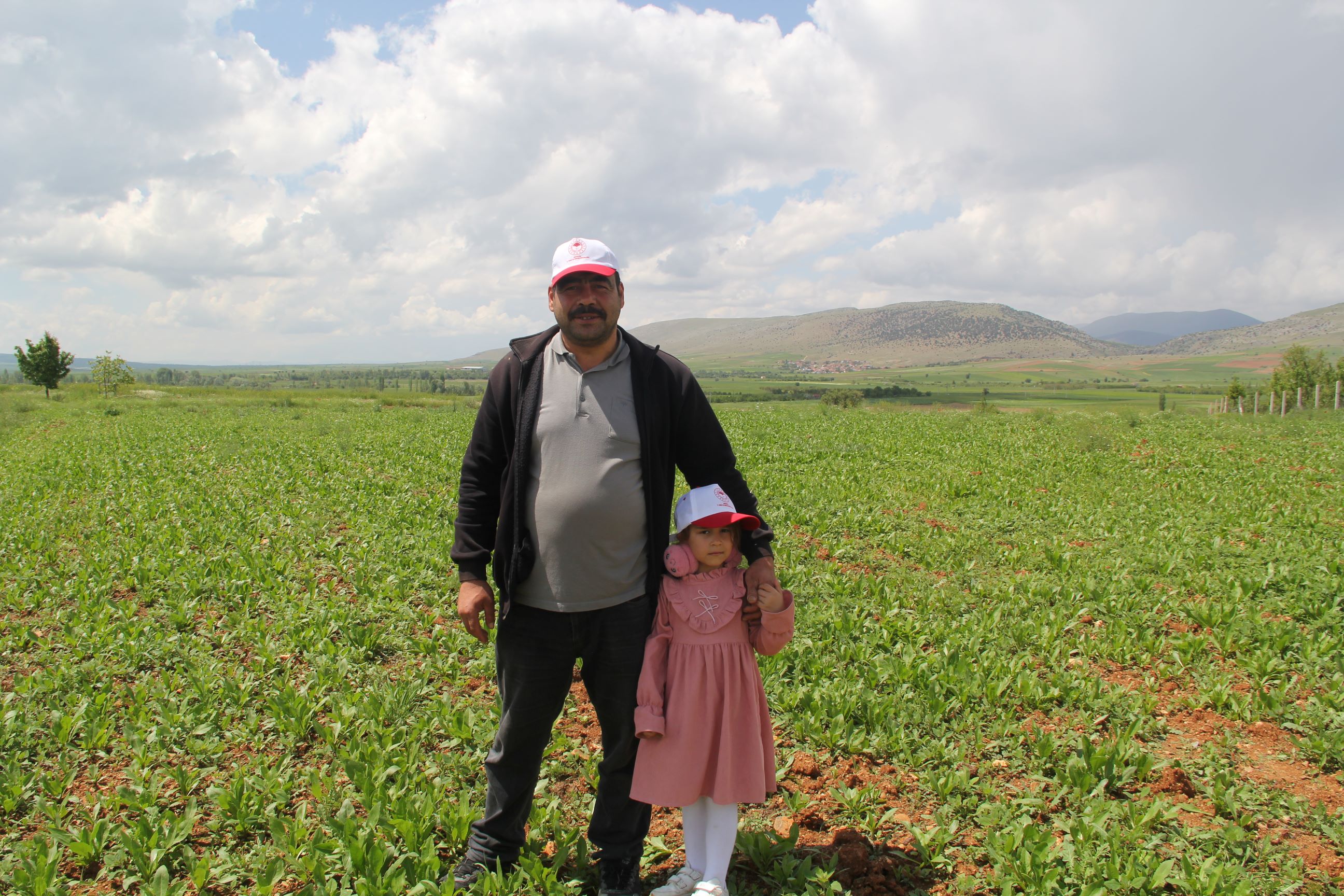 TAKEP Projesi Kapsamında Dağıtılan Tohumlar Çiftçinin Yüzünü Güldürdü